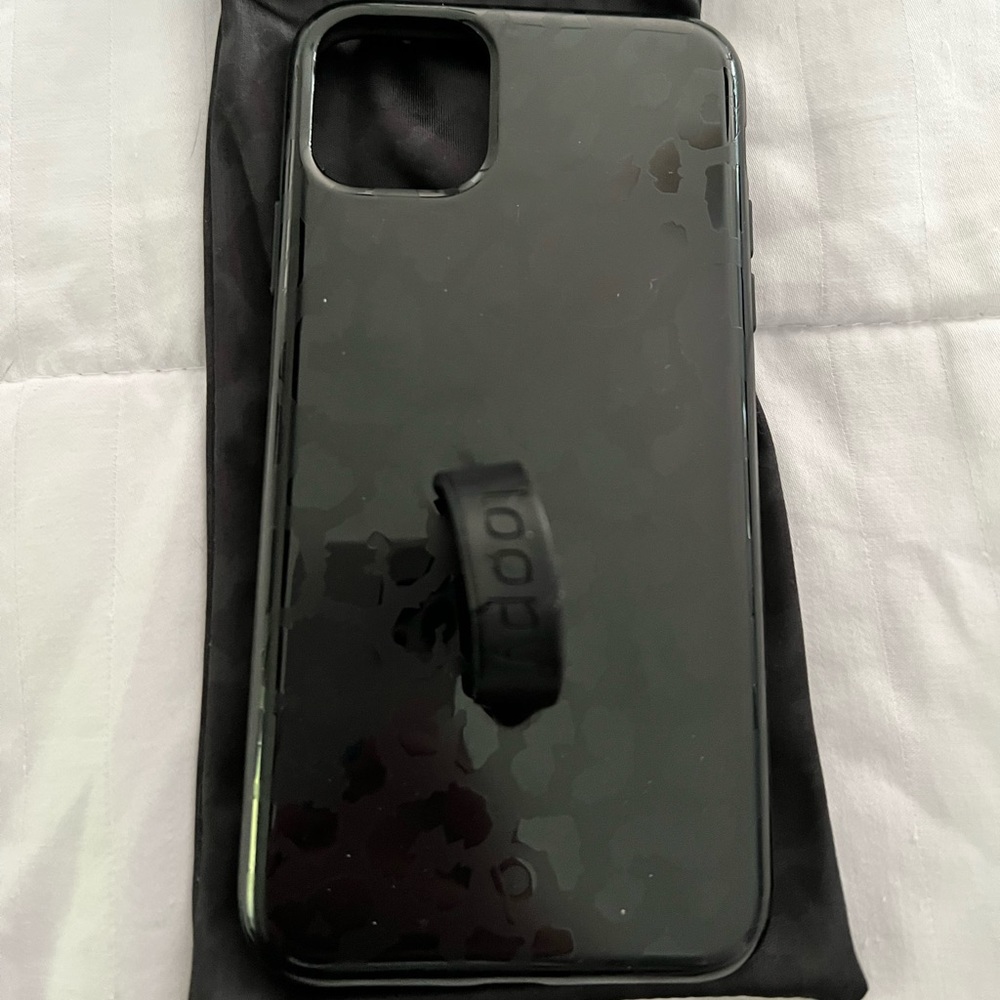 iPhone 11 Pro Max Midnight Leopard Loopy Case
